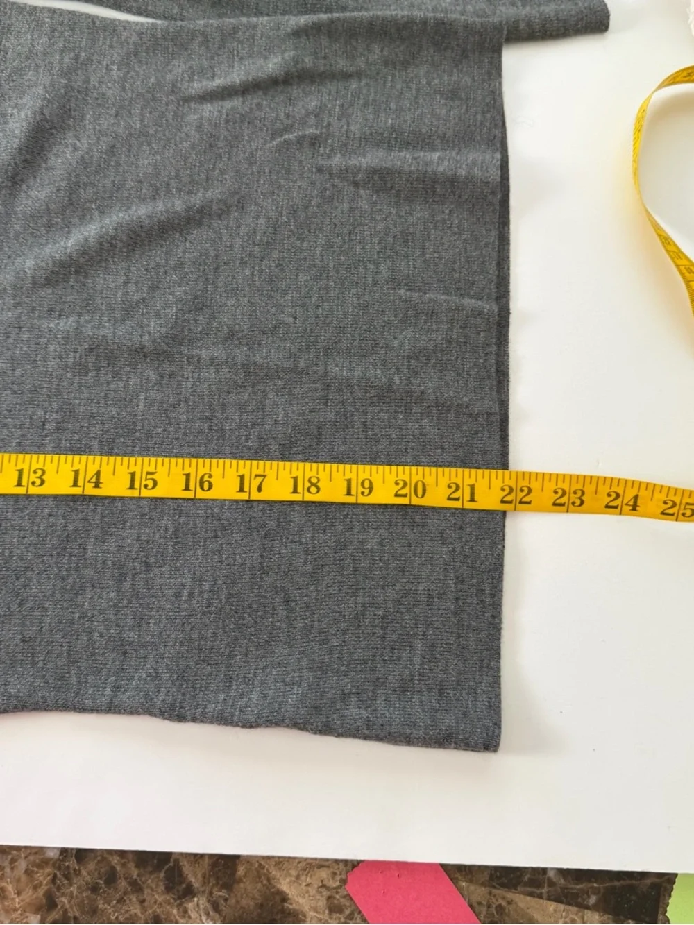 NWT Ann Taylor LOFT Merino Wool Blend V-Neck Sweater Gray Small. - Picture 11 of 11